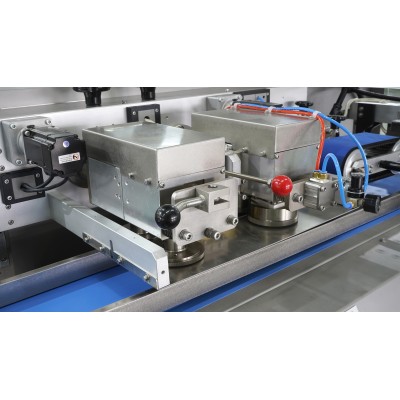 SZ-601W Reciprocating Cutter Base Down Film Structure Flow Type Packing Machine' />