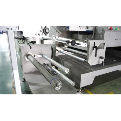 SZ-601W Reciprocating Cutter Base Down Film Structure Flow Type Packing Machine' />