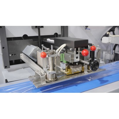 SZ-280XW Reciprocating Cutter Base Down Film Structure Flow Type Packing Machine' />